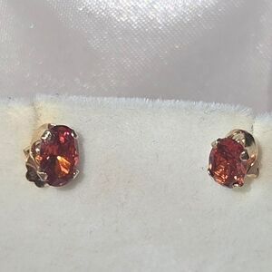 Elegant Solid Gold and Red Stud GARNET Earrings